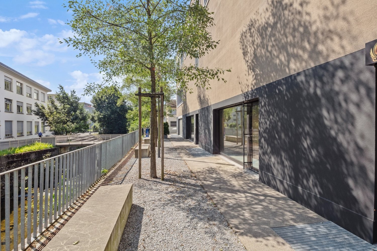 66m² commerciale