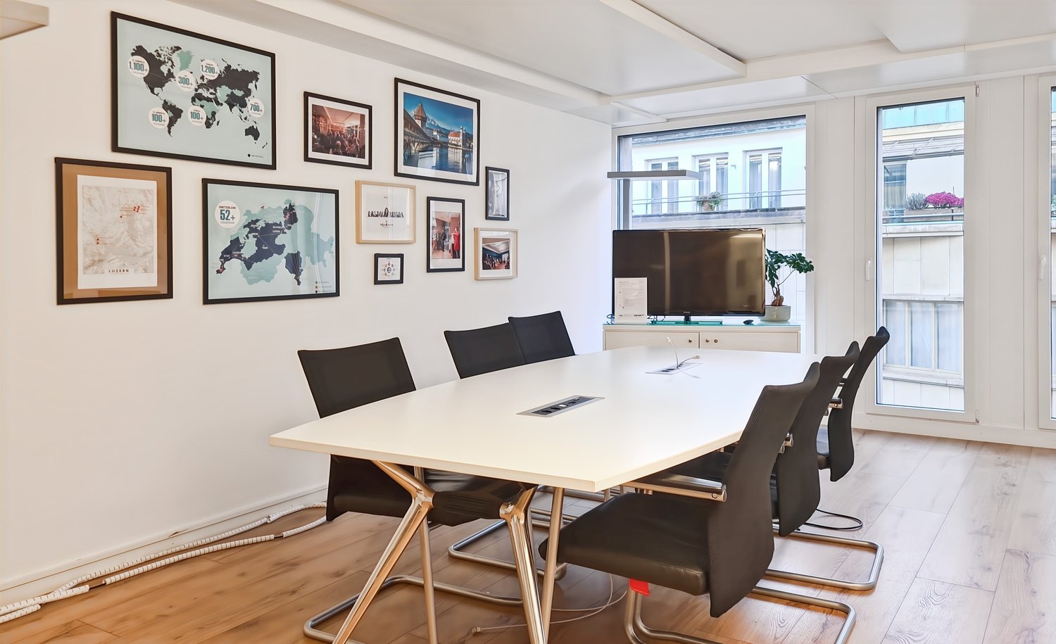 50m² office