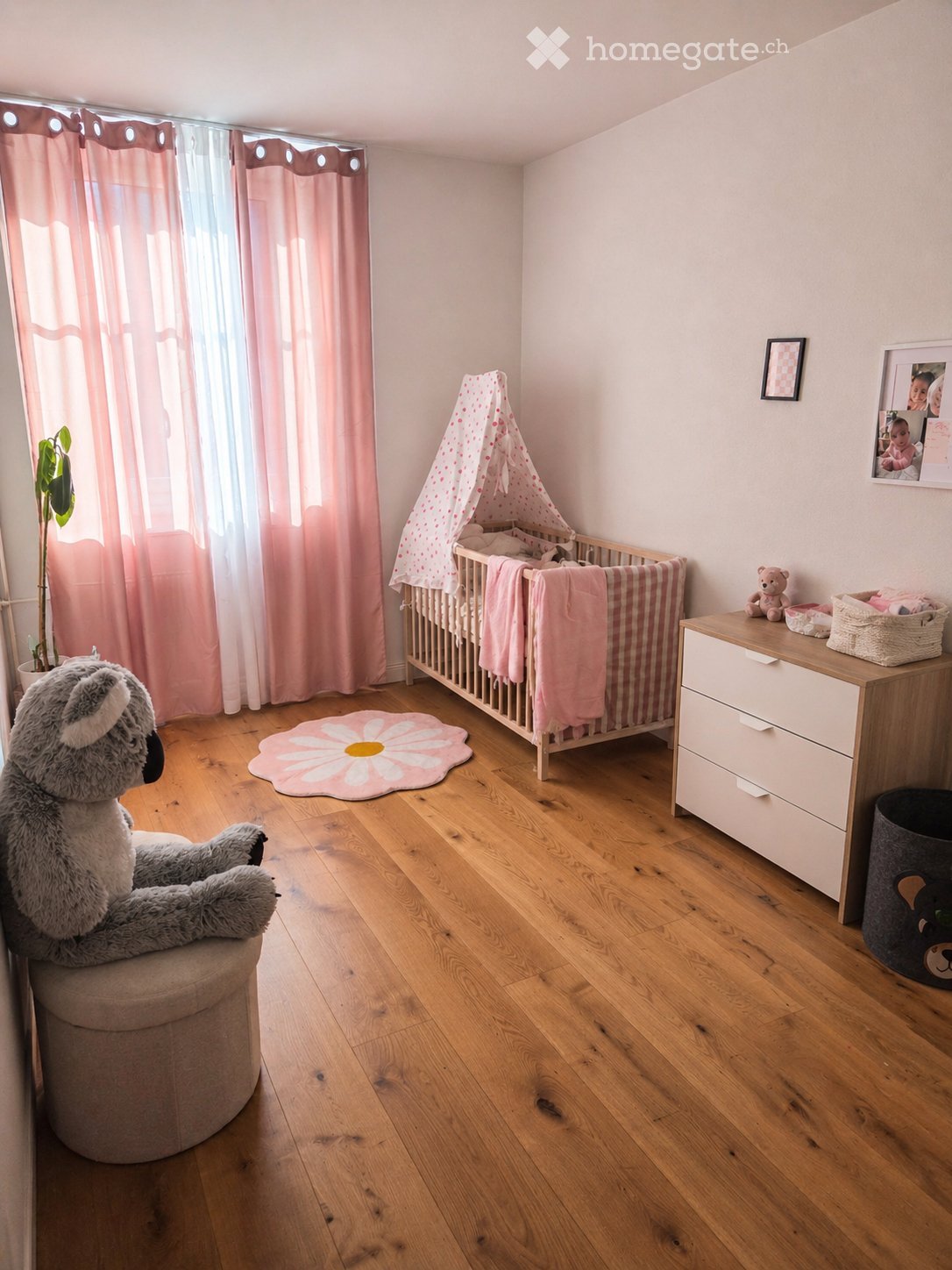 Appartamento confortevole di 2 camere. Per ulteriori informazioni, si prega di contattarci.