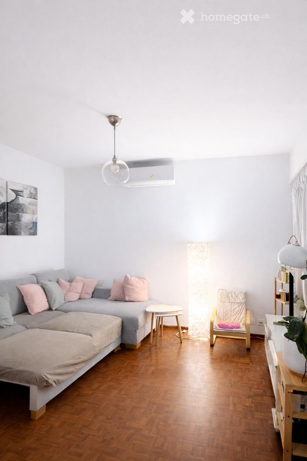 5 rooms apartment