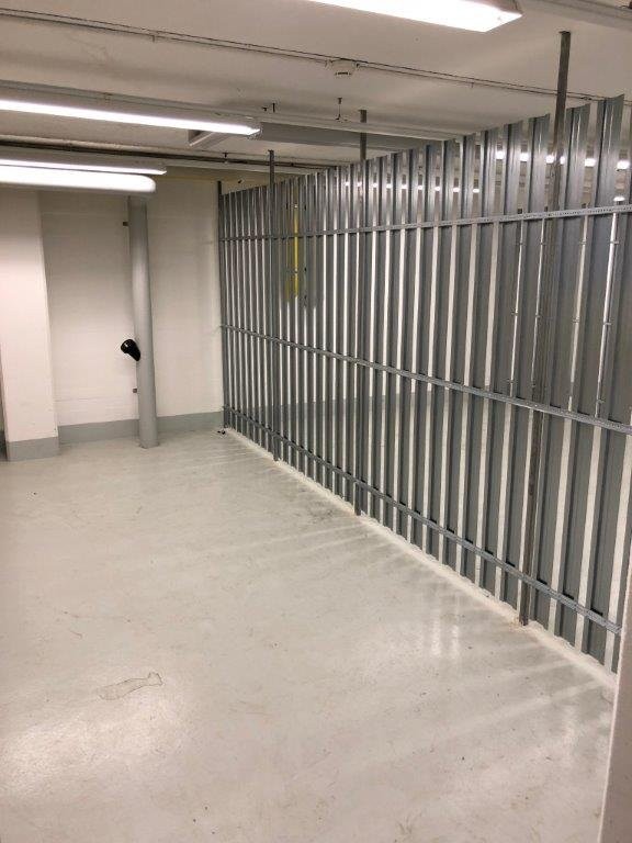 Deposito di 25m²