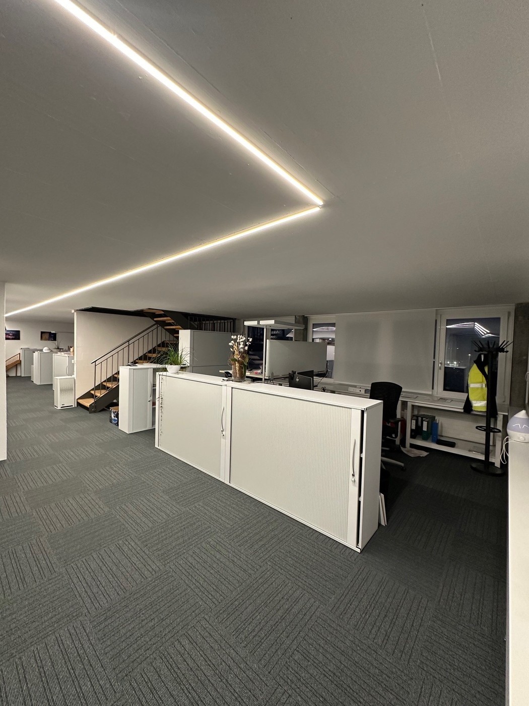 110m² office