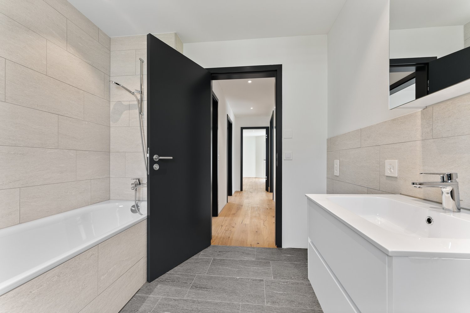 1 room single room