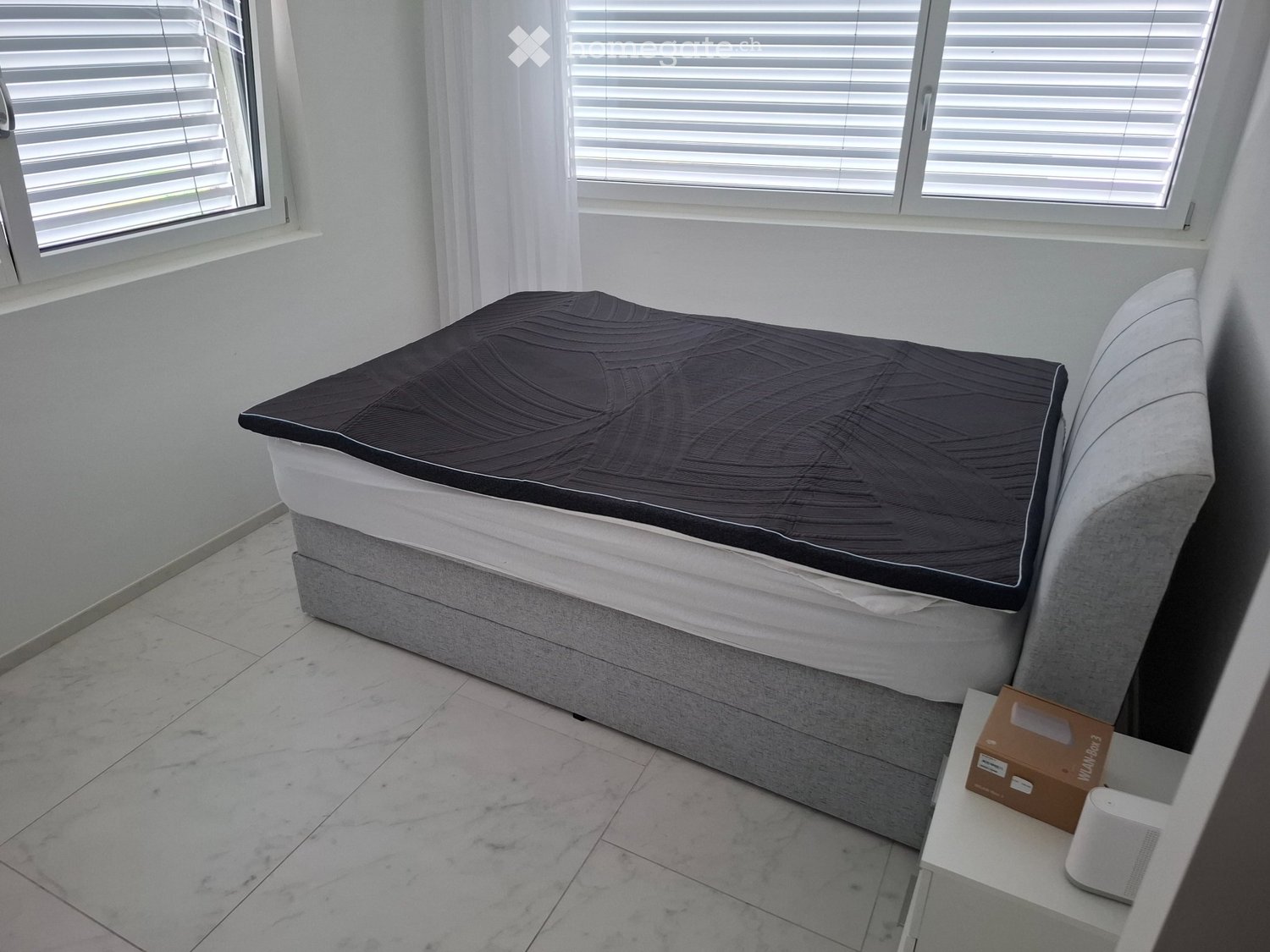 1 room single room