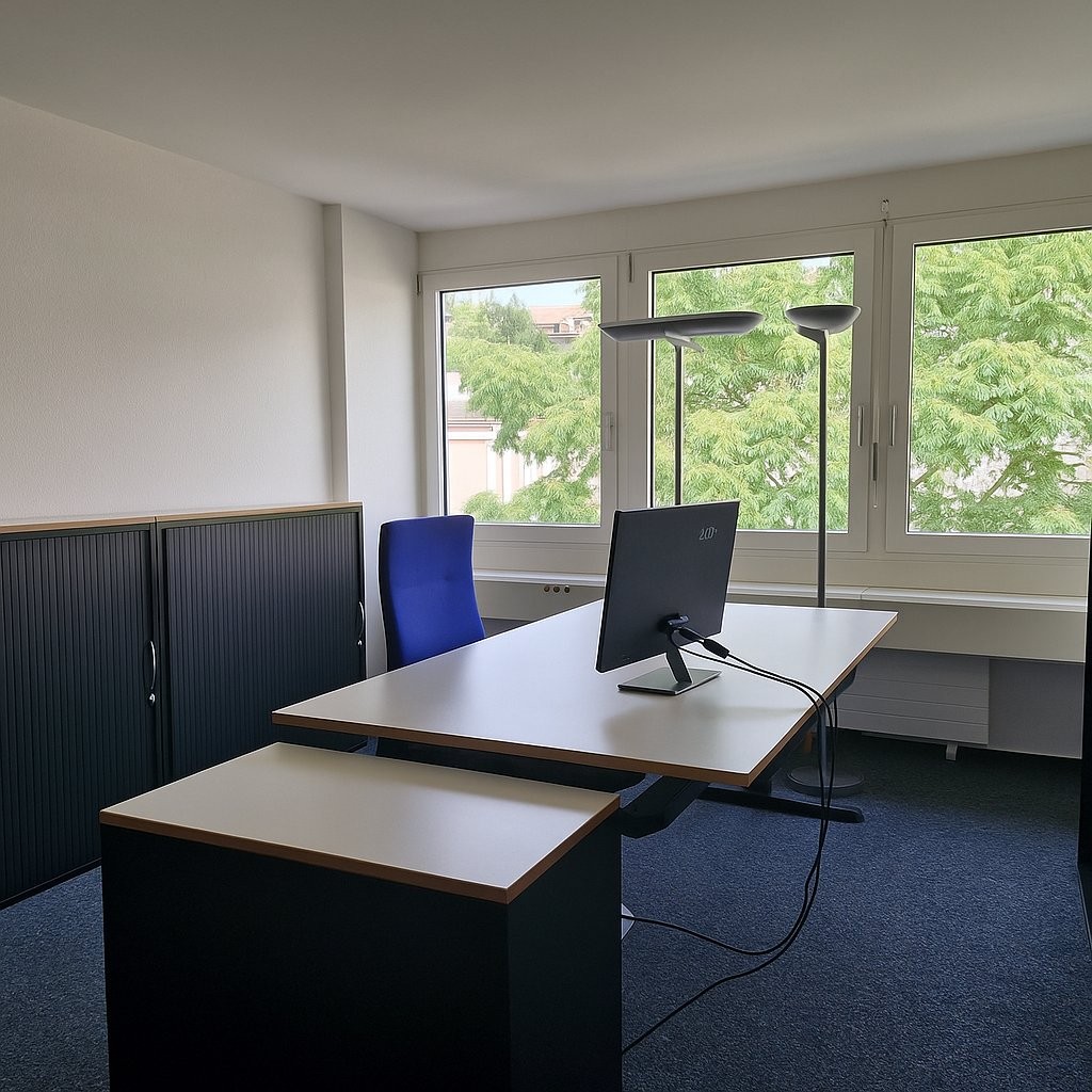 95m² office