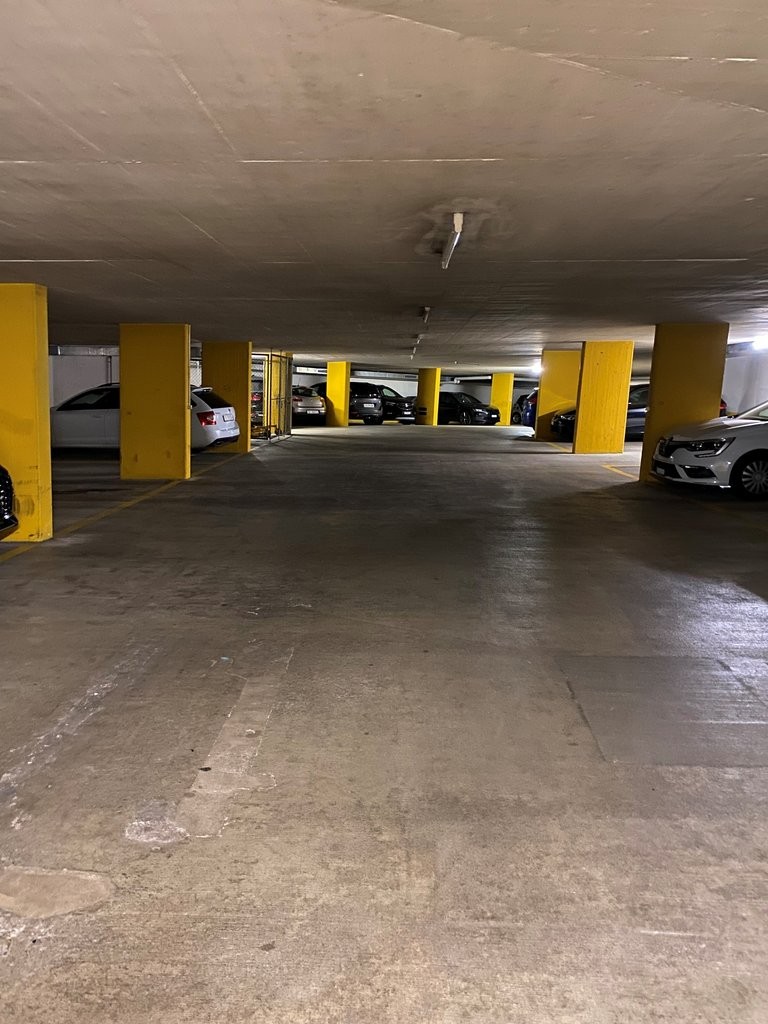 Posto auto interrato