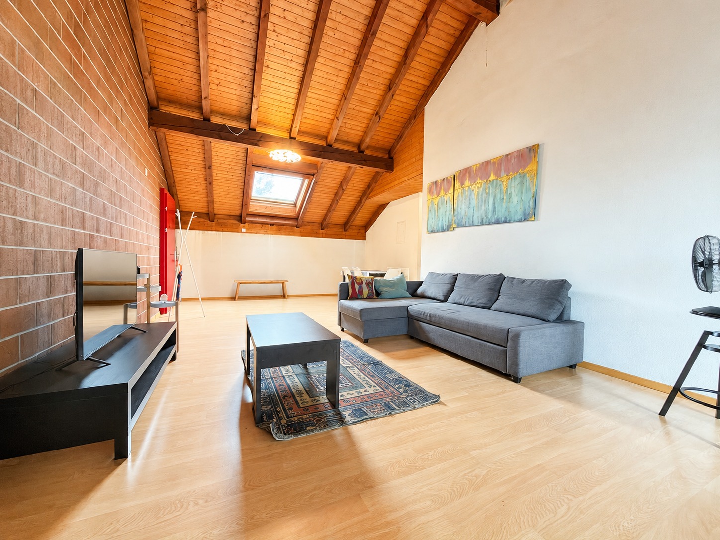 2 ½ Zimmer möblierte Wohnung