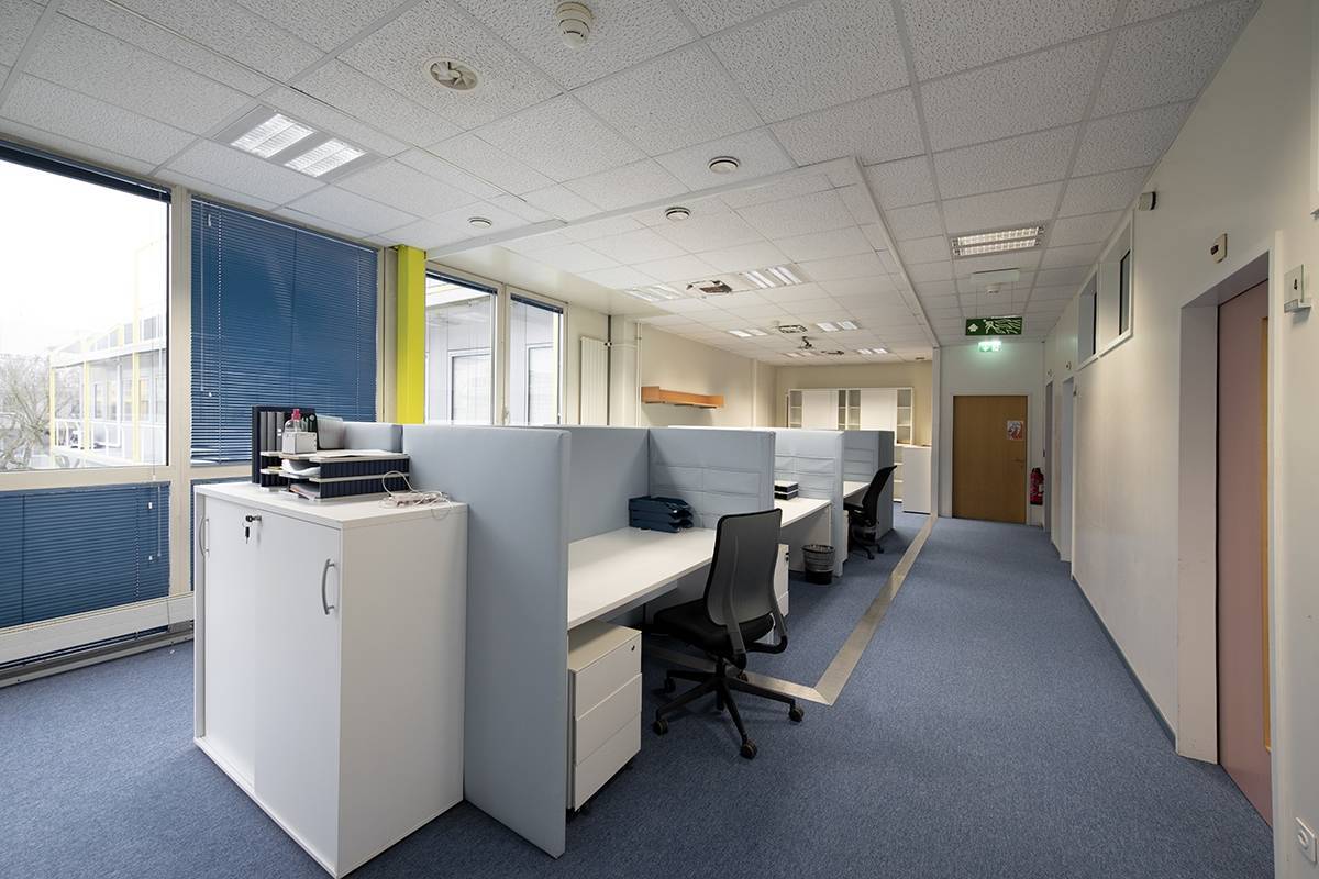 720m² commercial