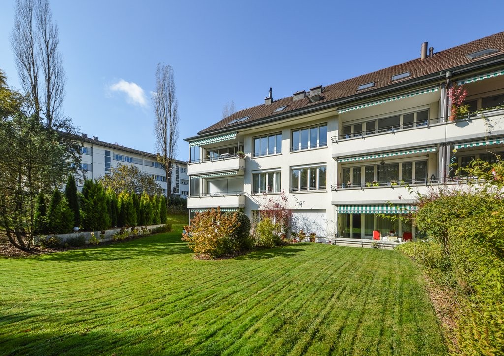 103m² office