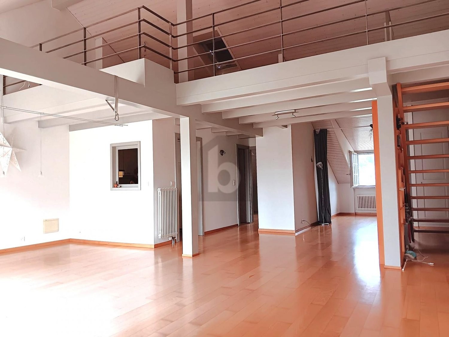 2 ½ rooms roof flat