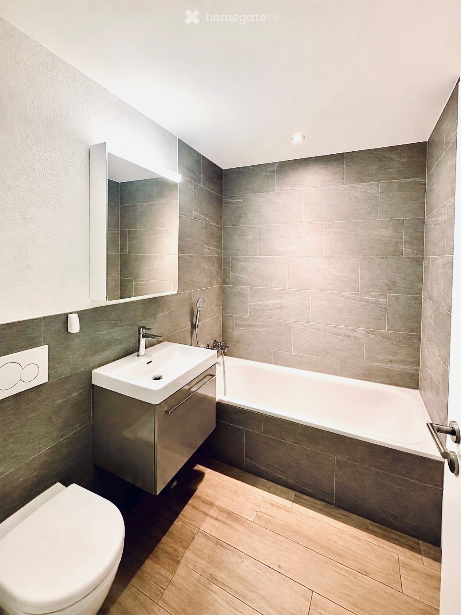3 rooms apartment