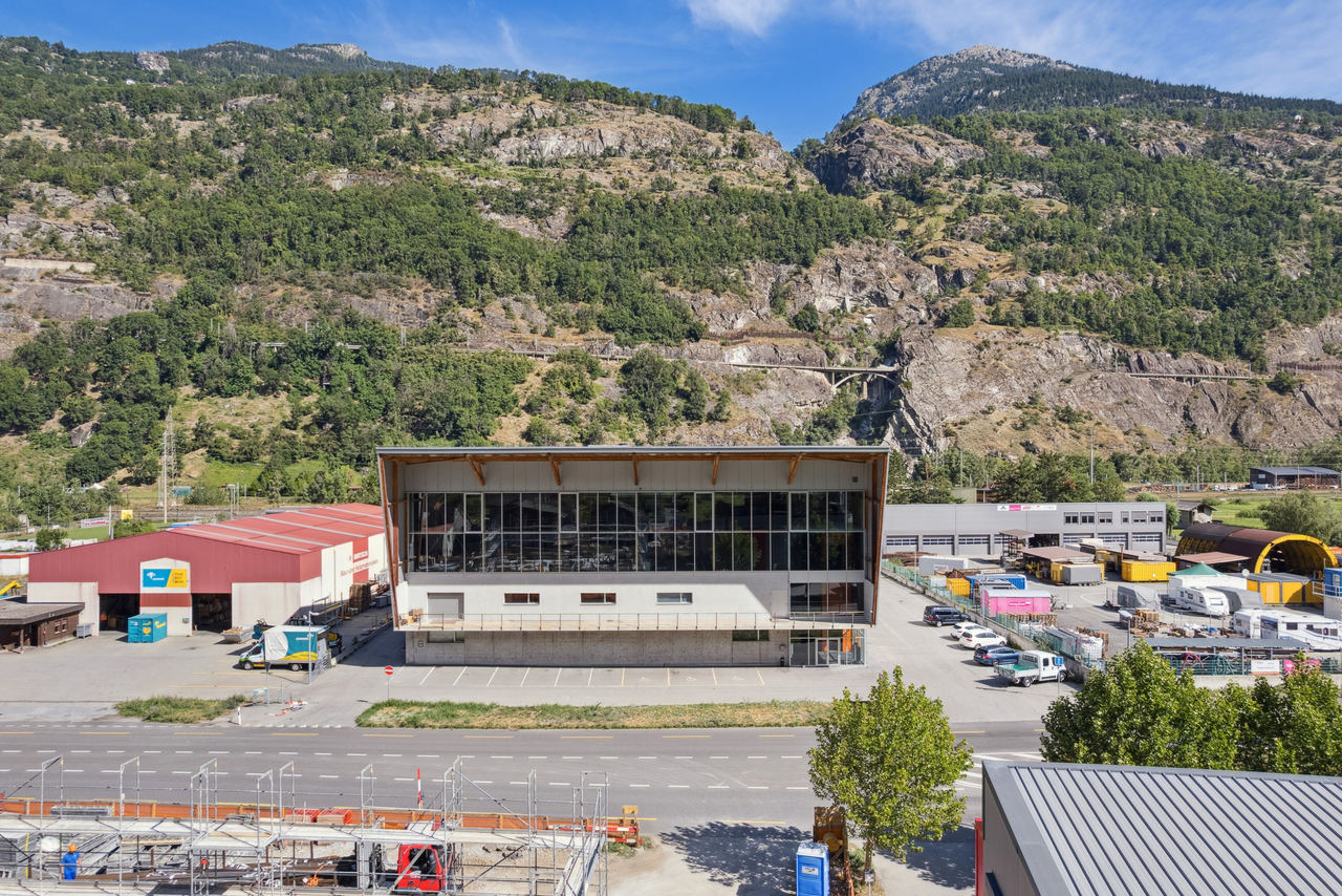 622m² commerciale