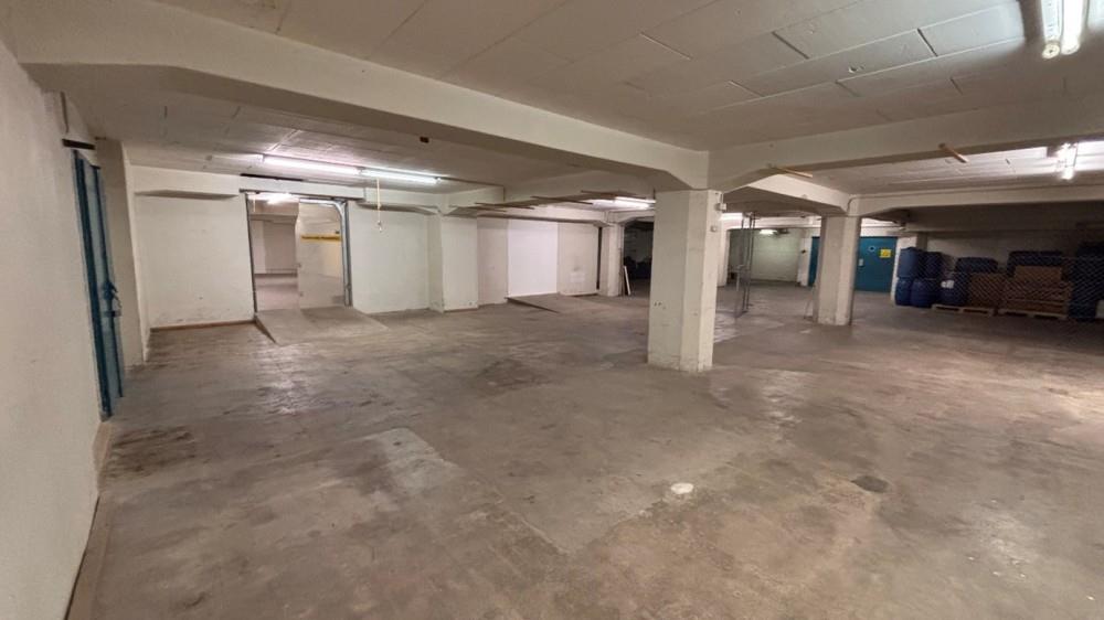 197m² di deposito