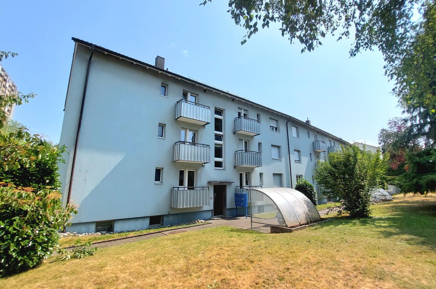 3 rooms apartment