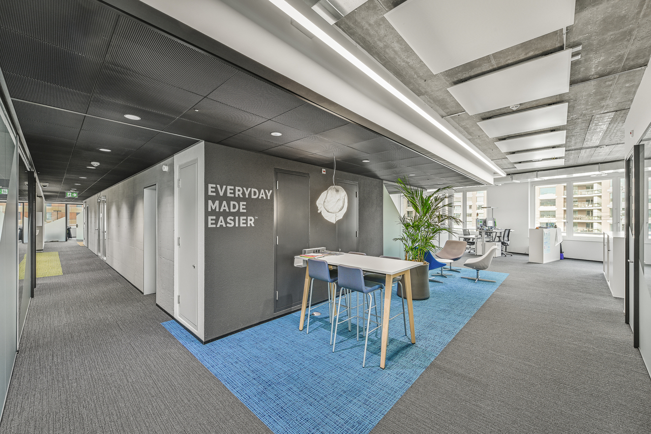 912m² bureau