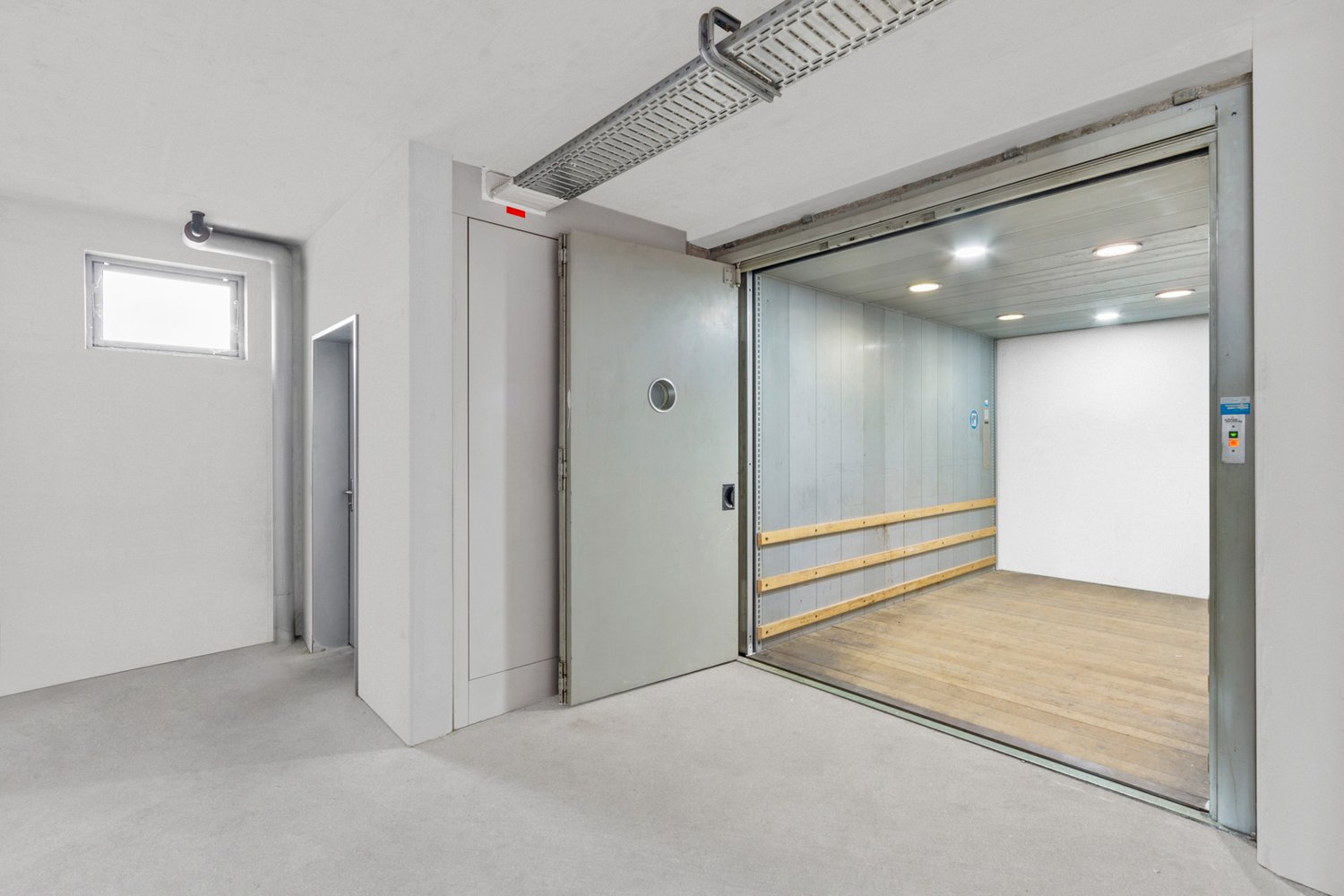 720m² bureau