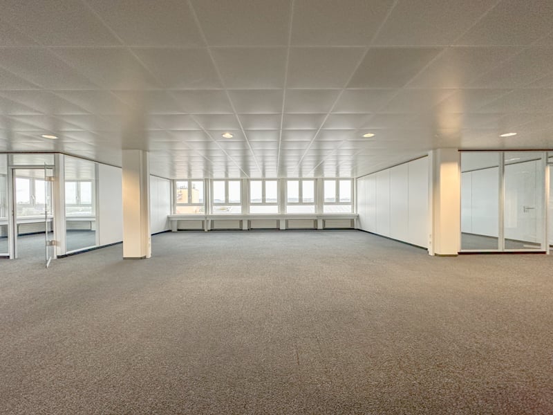720m² bureau
