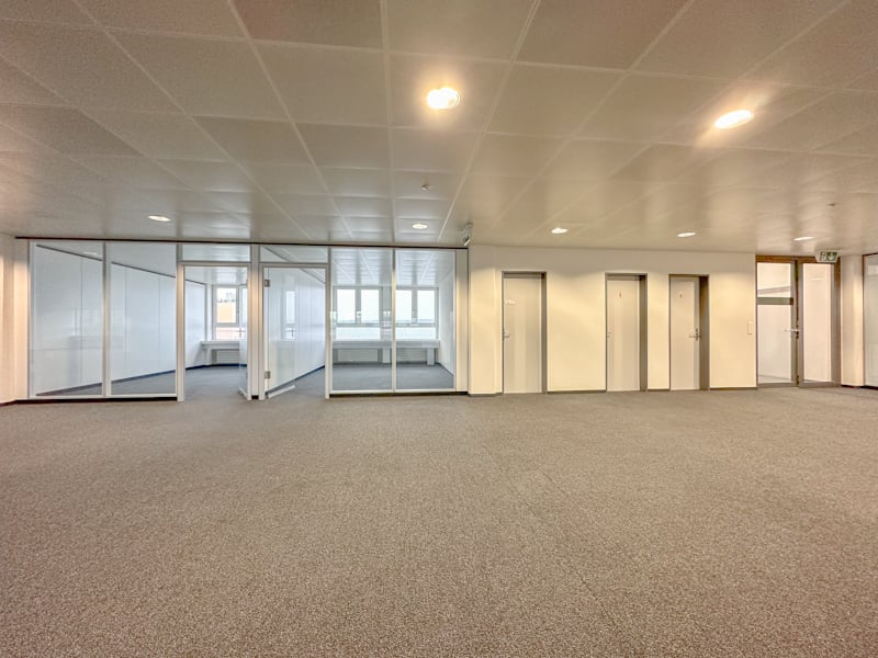 720m² bureau