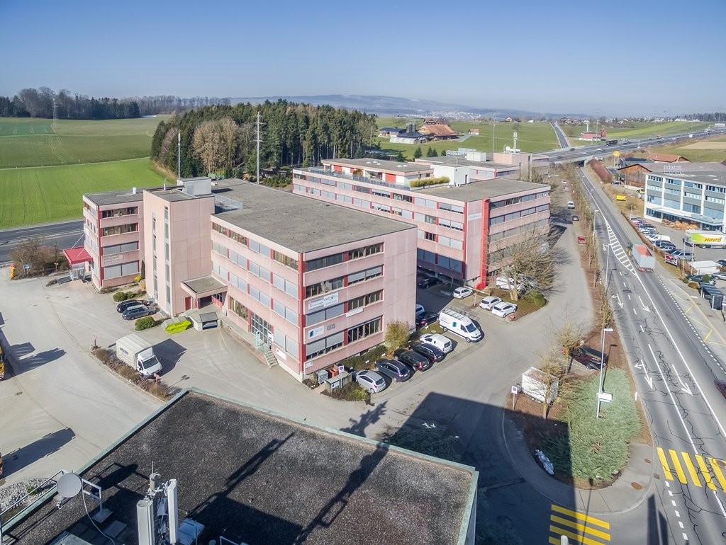 53m² office