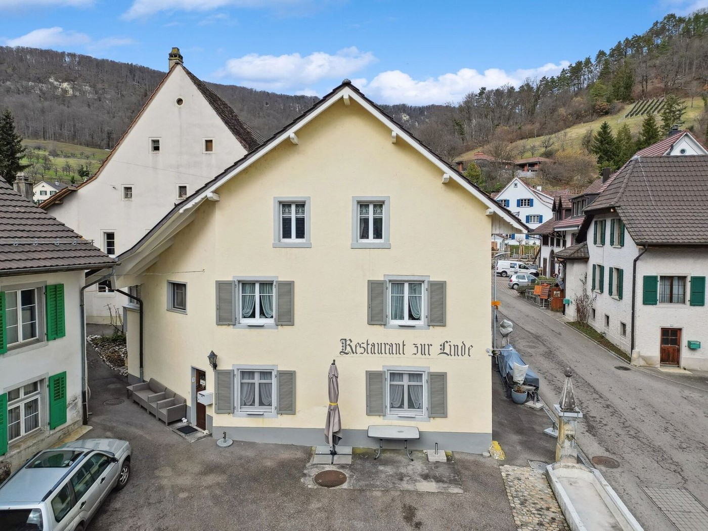 5 rooms single house