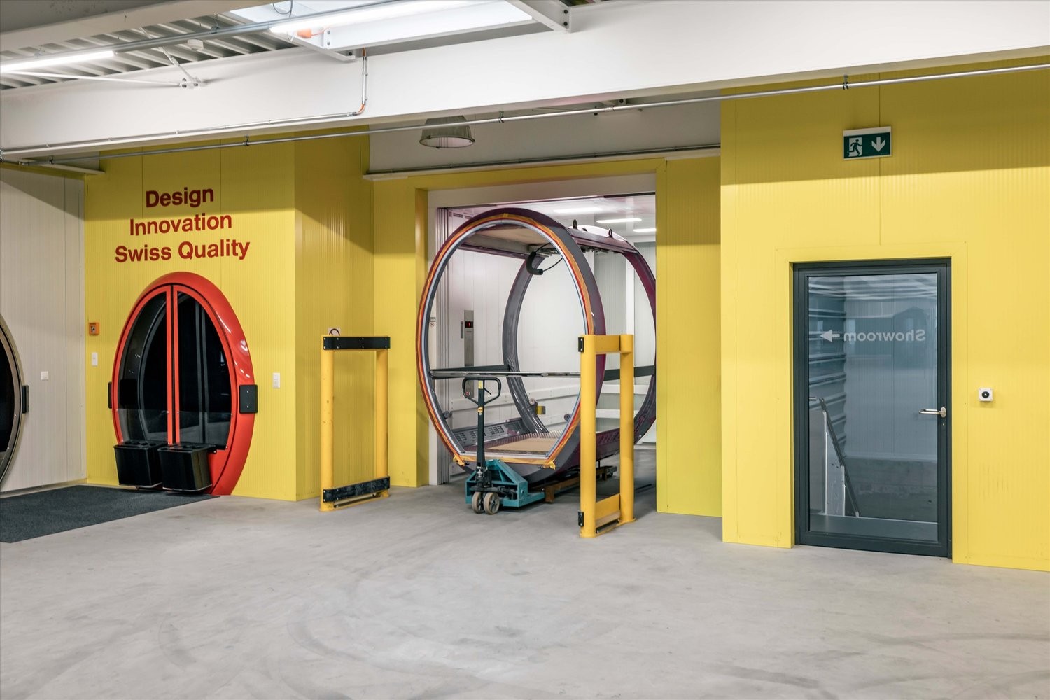 5100m² storage room