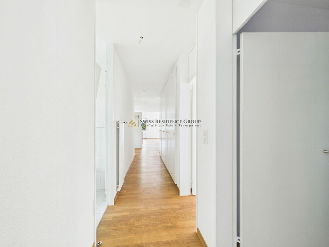 5 rooms apartment
