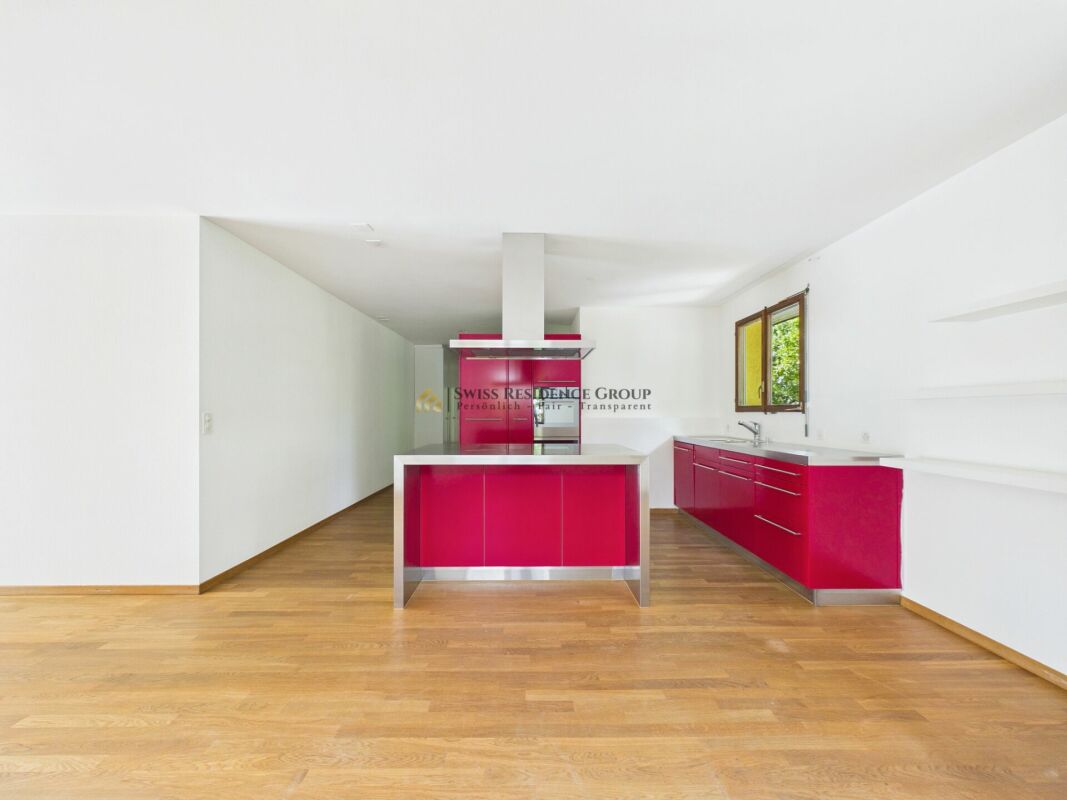 5 rooms apartment