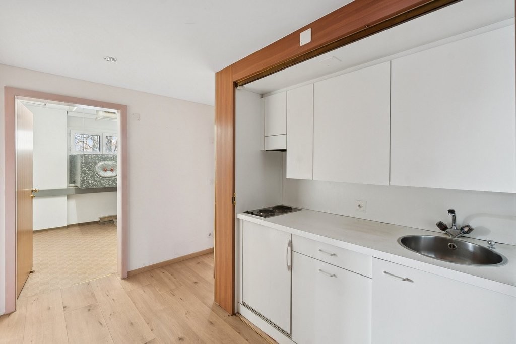 95m² de bureau