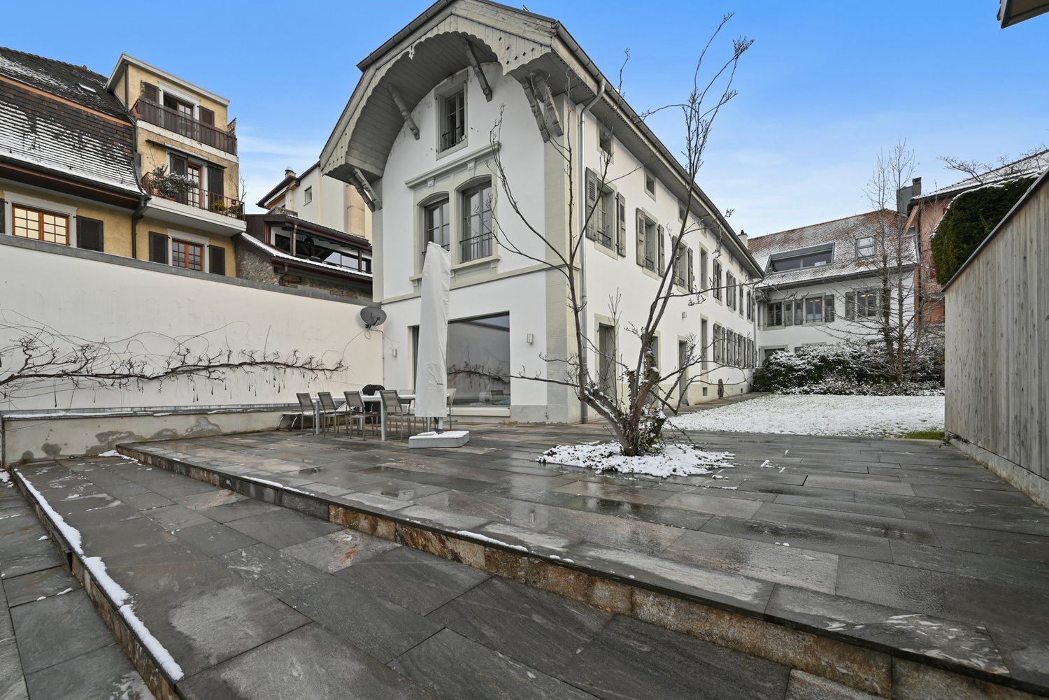 Villa di 8 ½ locali