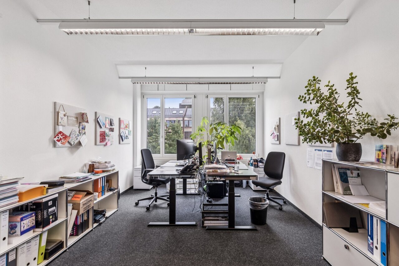 1300m² ufficio