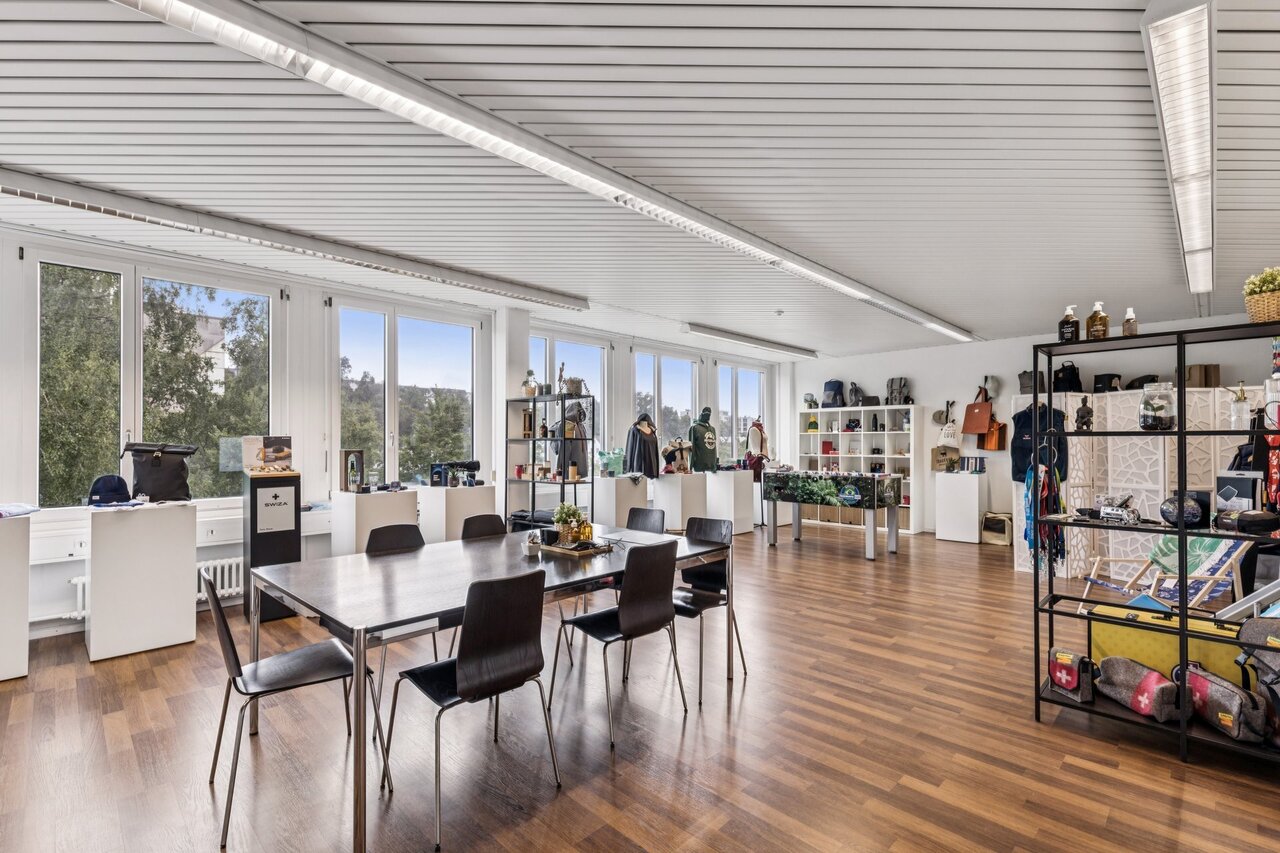 1300m² ufficio