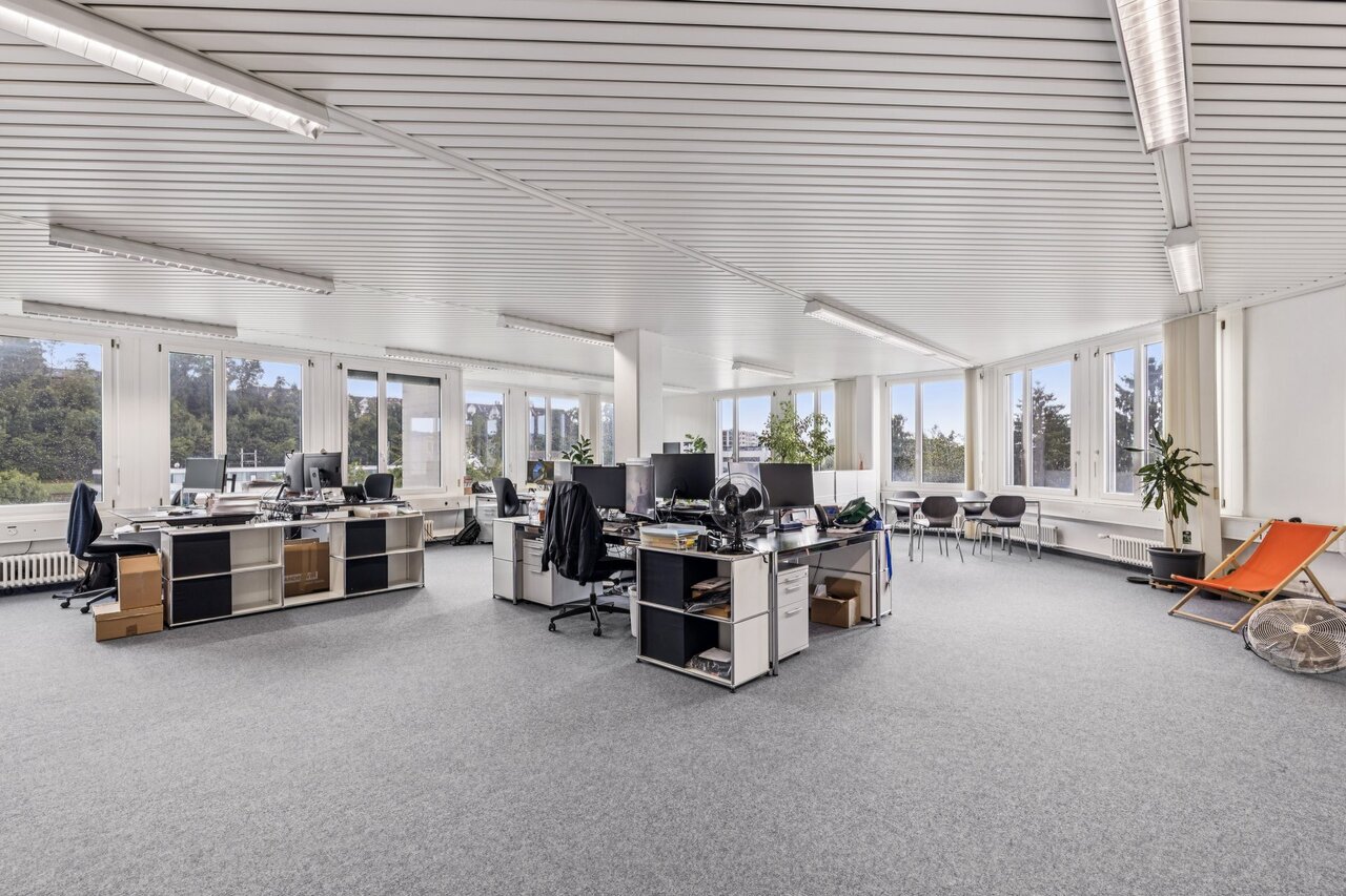 1300m² ufficio