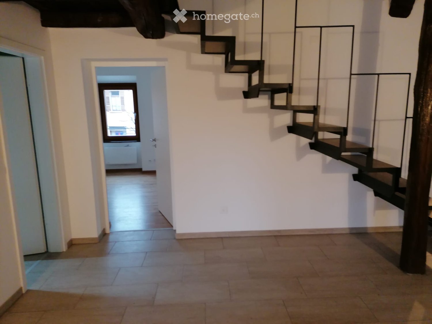 5 rooms single house