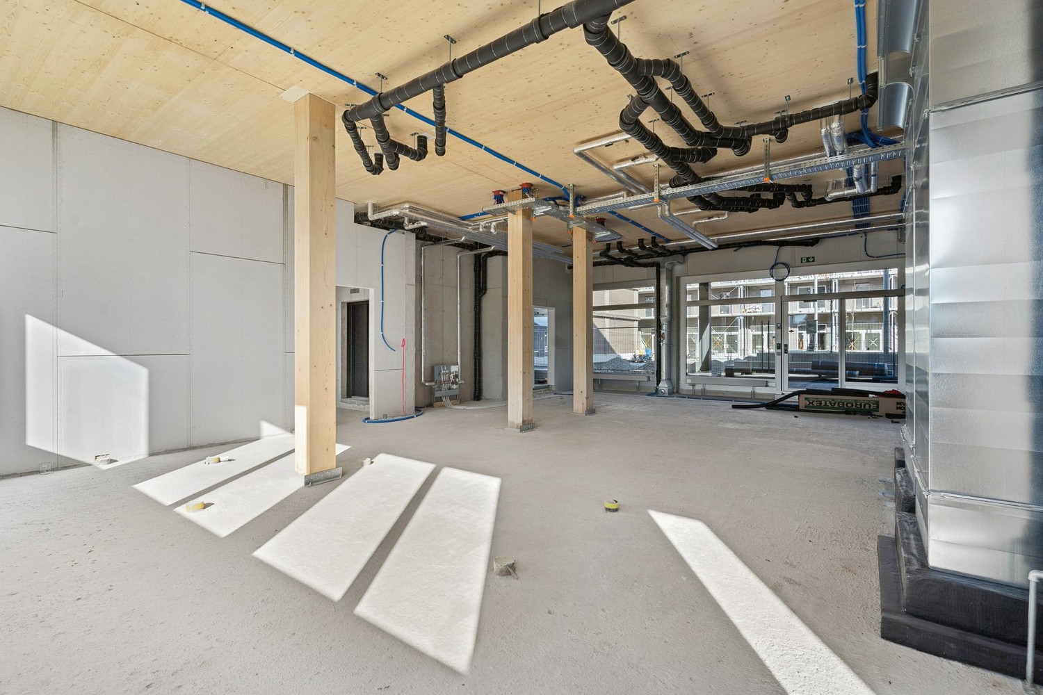 186m² restaurant