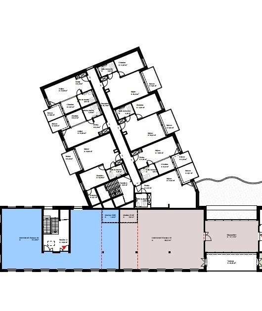 390m² office
