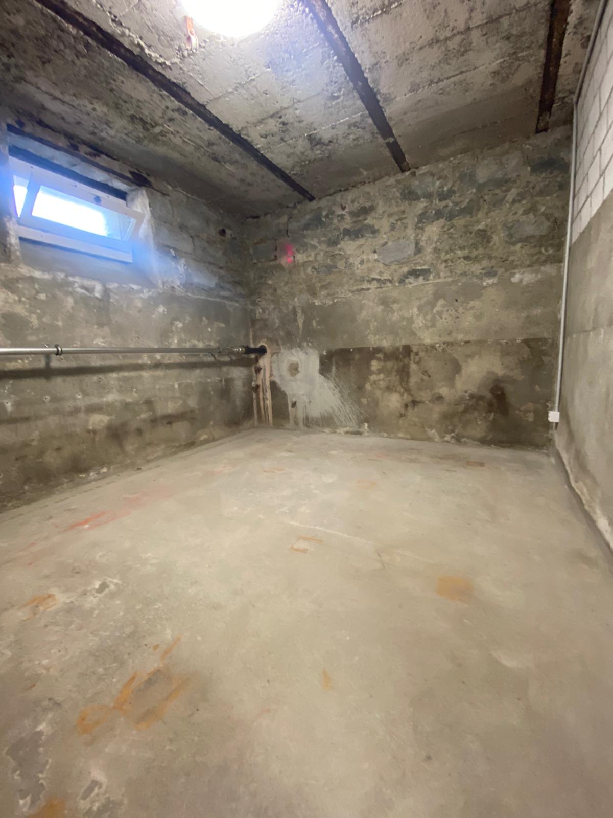 Cellar compartment