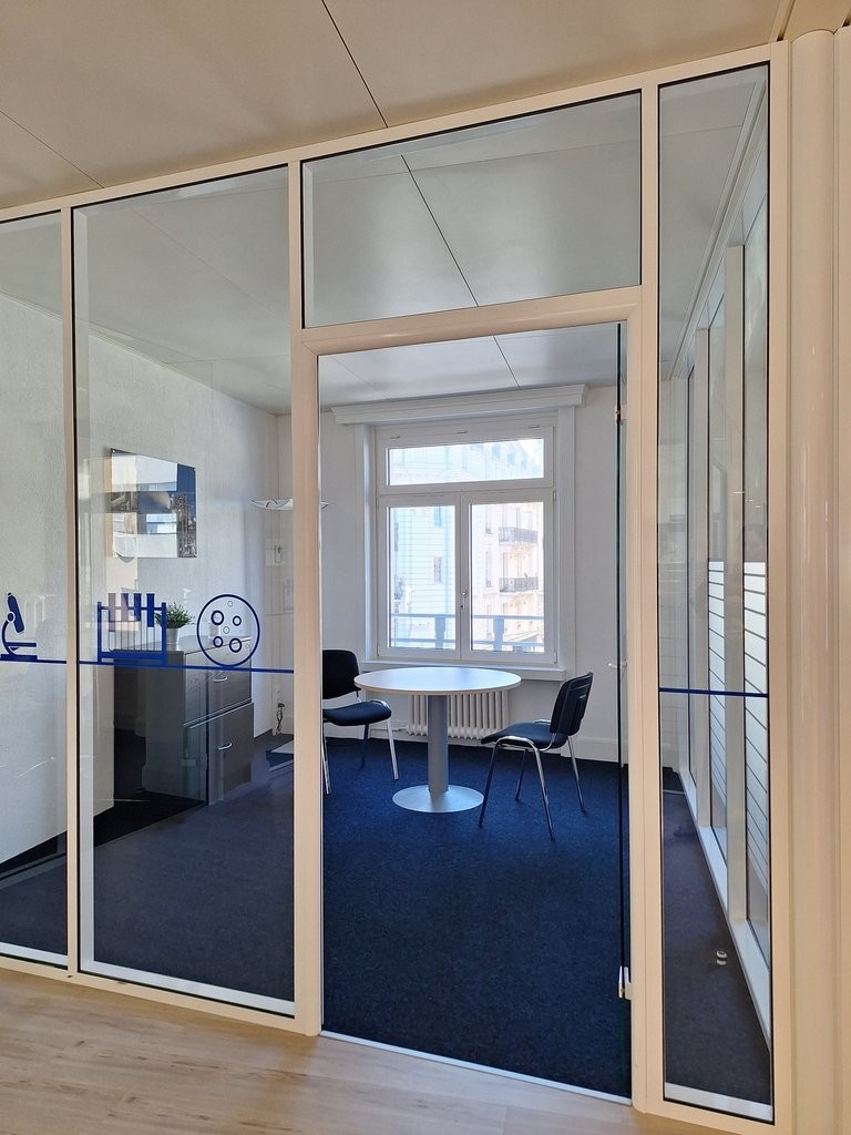 250m² office

To rent an office area of 250 square meters on the 3rd floor of place Bel-Air 1. 

  


Located within an emblematic historic building, the first skyscraper in Switzerland built in the 30s during the Art Deco period, this area offers a unique and prestigious working environment. 

  

