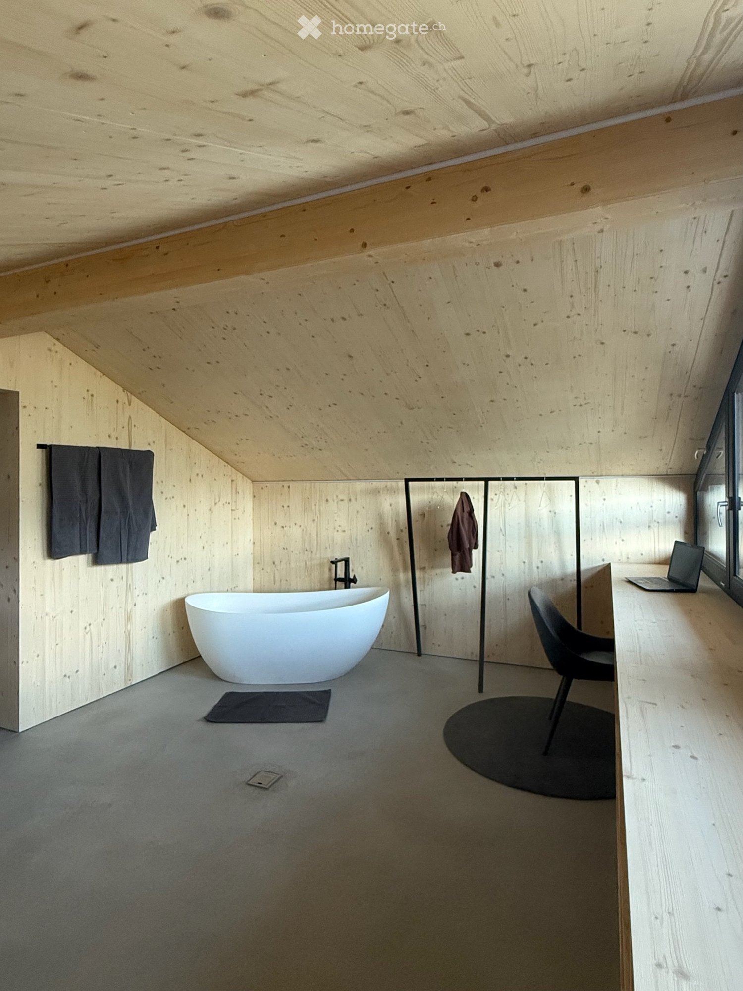 2 rooms single house