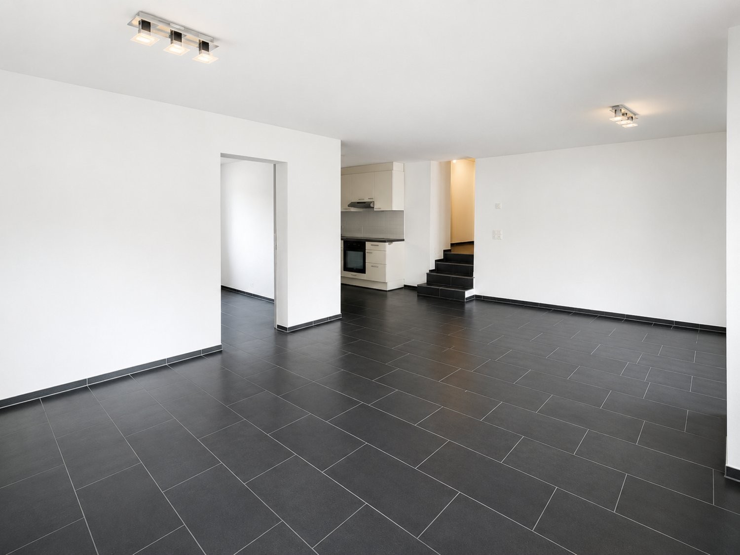 casa plurifamiliare da 23 ½ locali