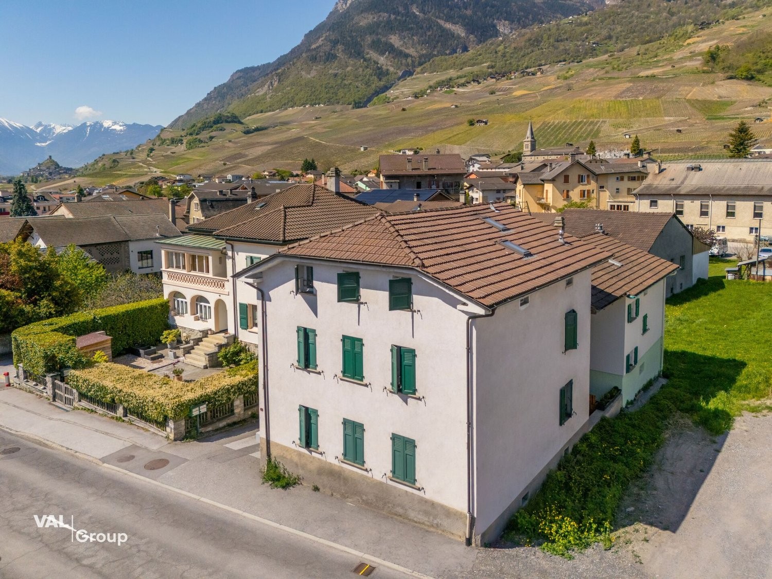Casa multifamiliare
