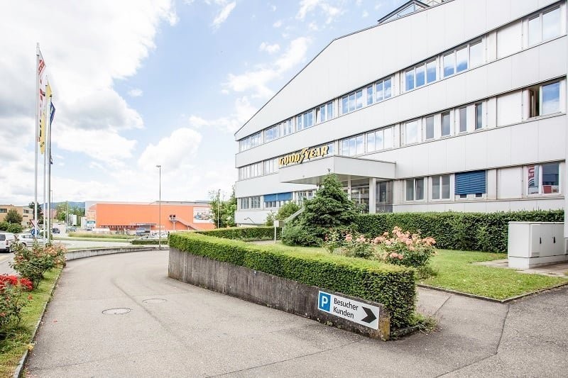 1600m² office