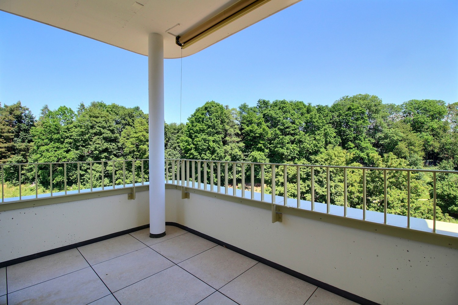 5 ½ rooms apartment