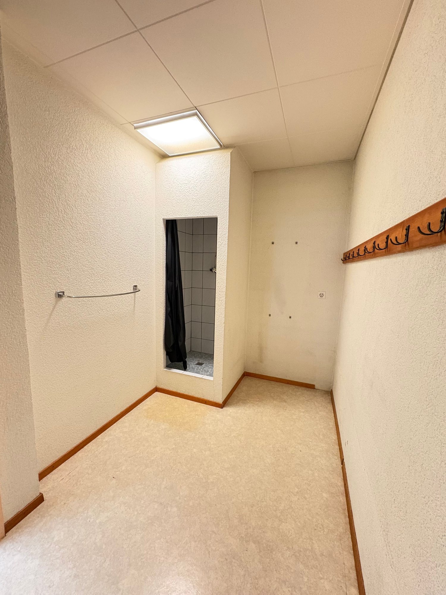 402m² commerciale