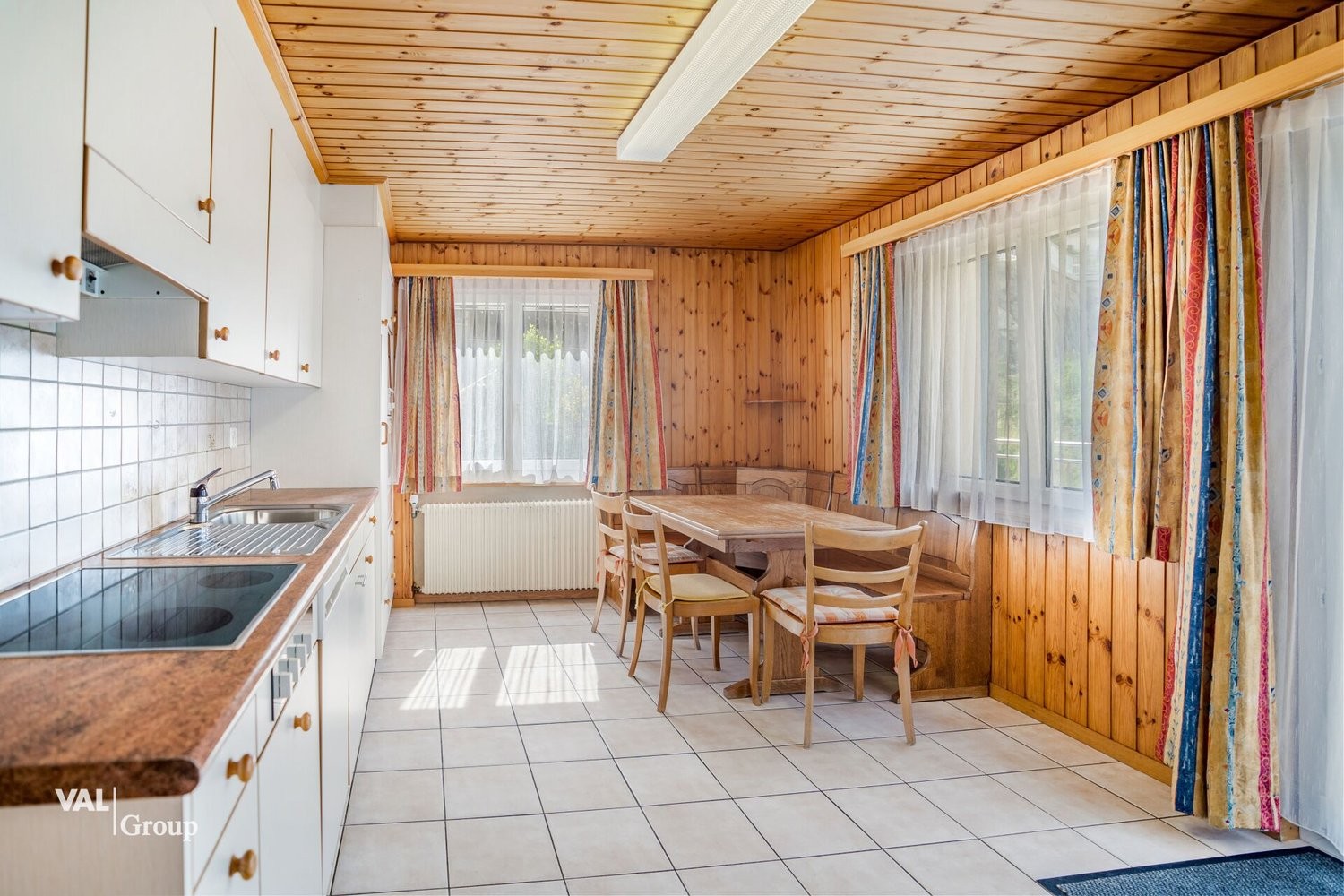 9 rooms single house