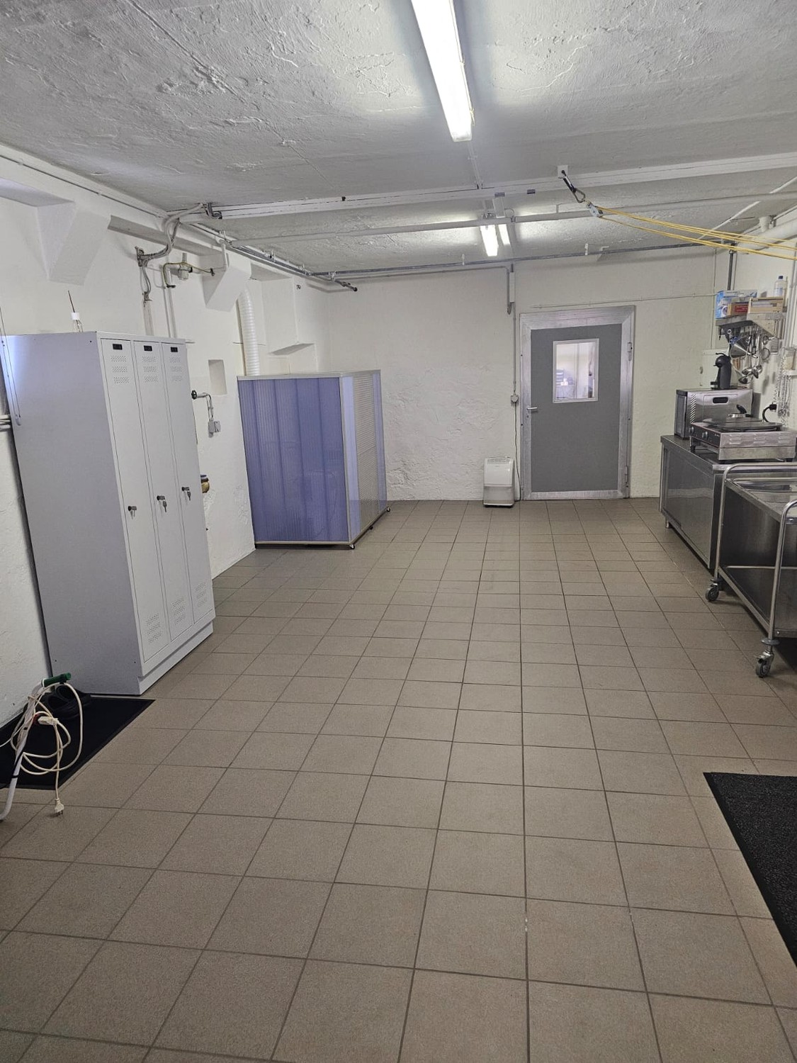 120m² commerciale