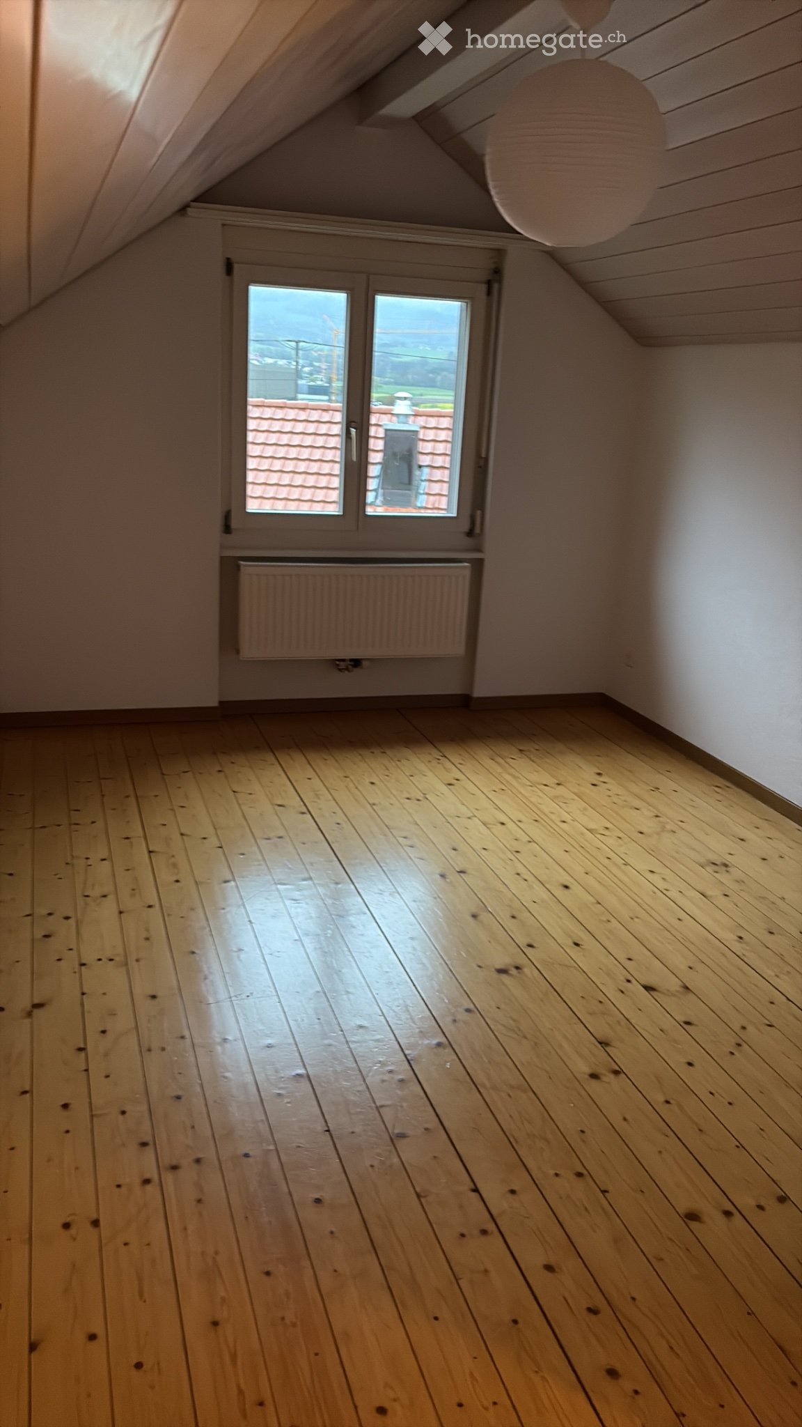5 rooms apartment