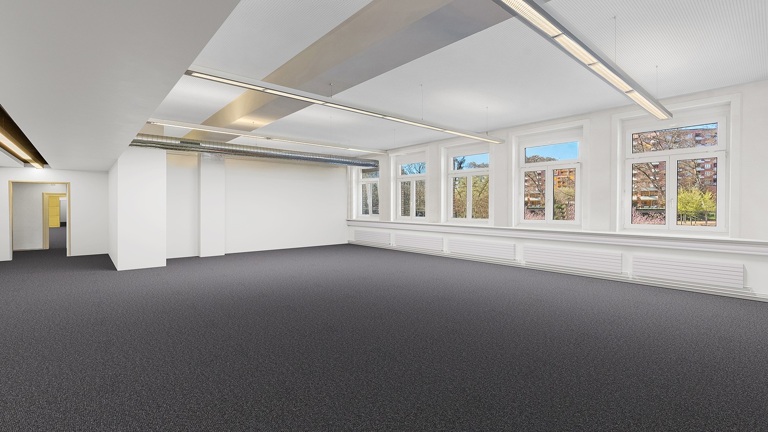 417m² office