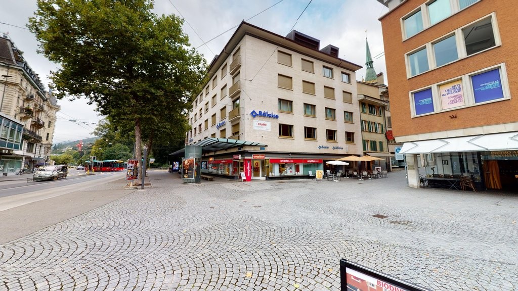 147m² office