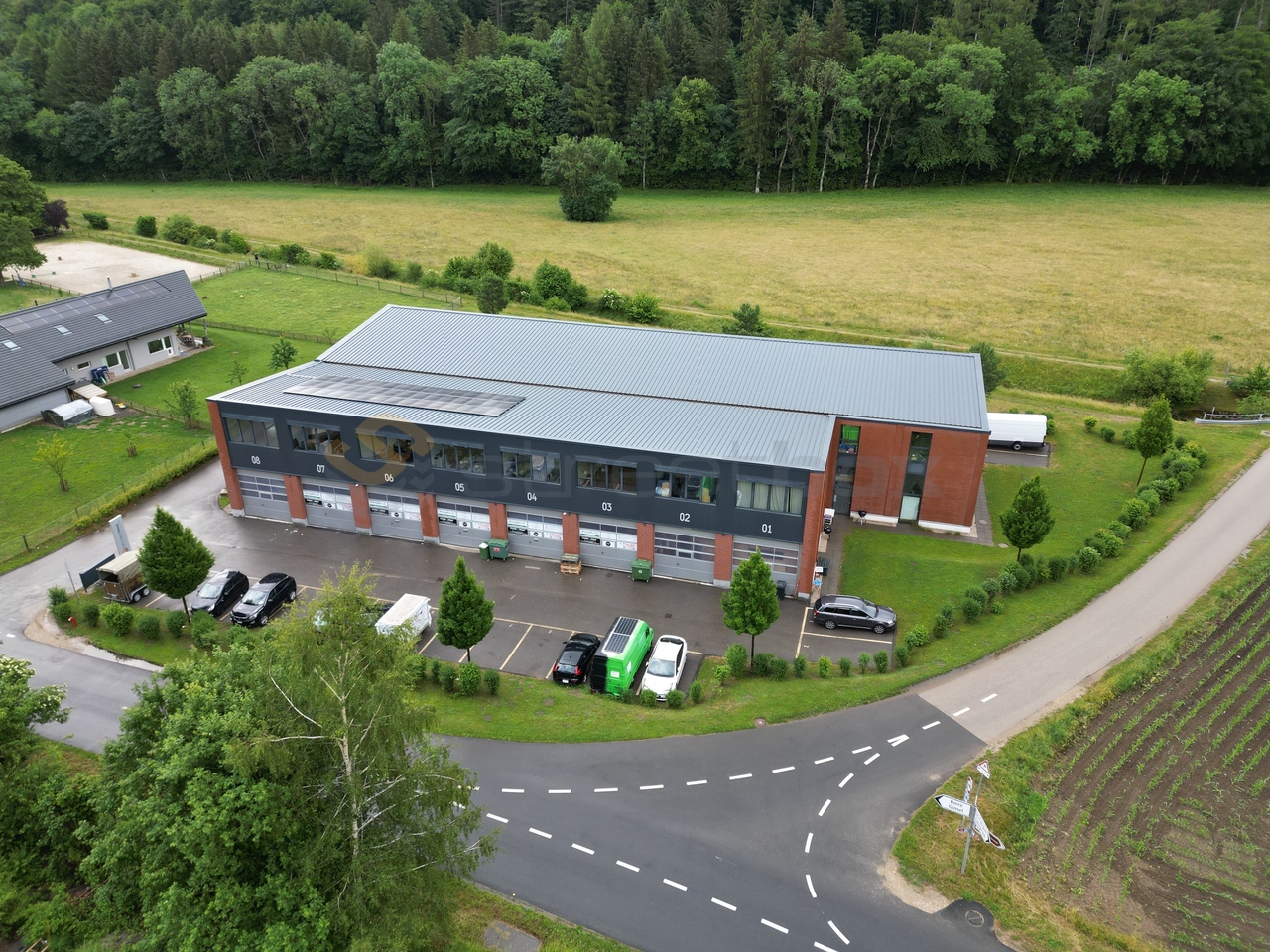 230m² commerciale