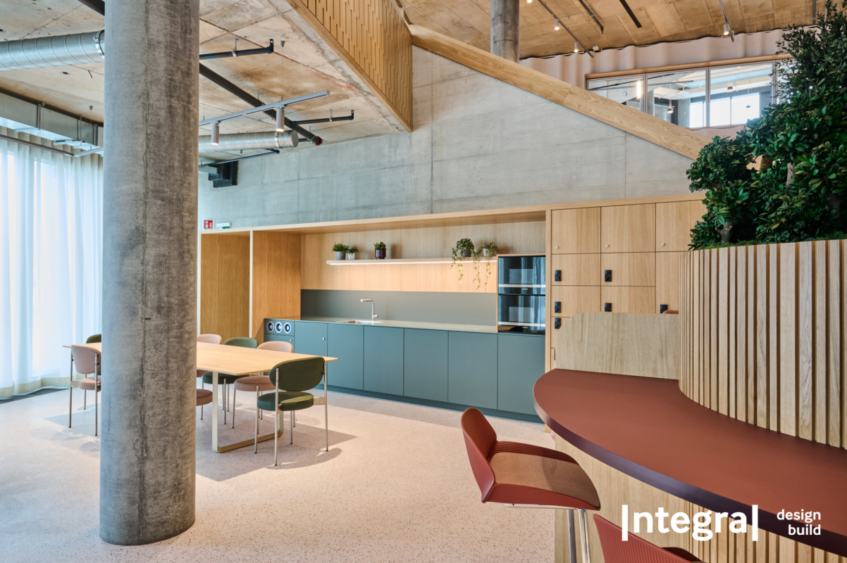 314m² office